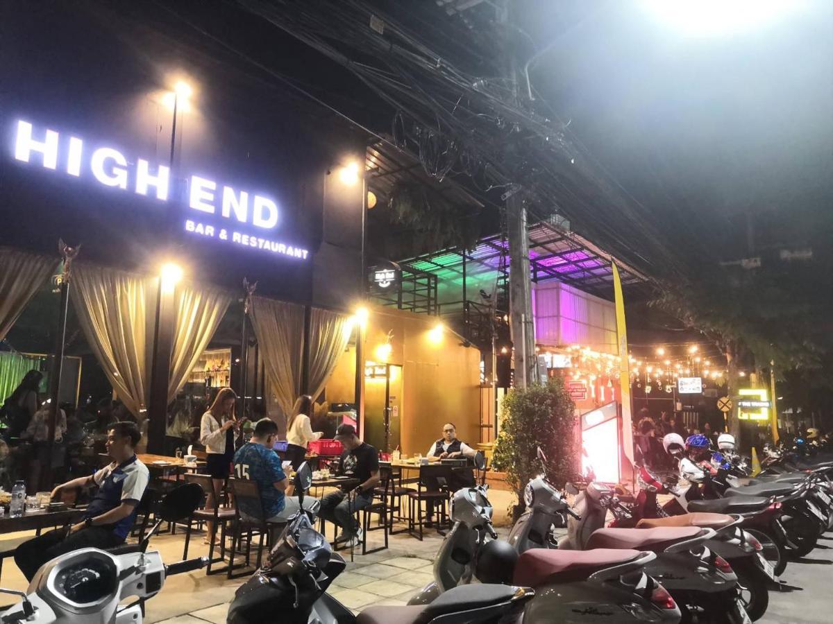 Supanich Condo Opposite The Train Station Chiangmai Chiang Mai Exterior foto
